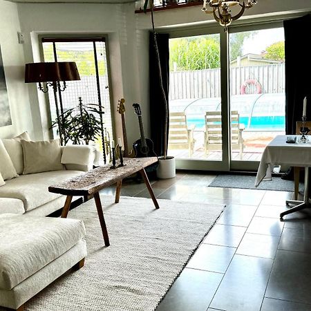 Modernt Hus Naera Stad Och Strand Ystad Buitenkant foto
